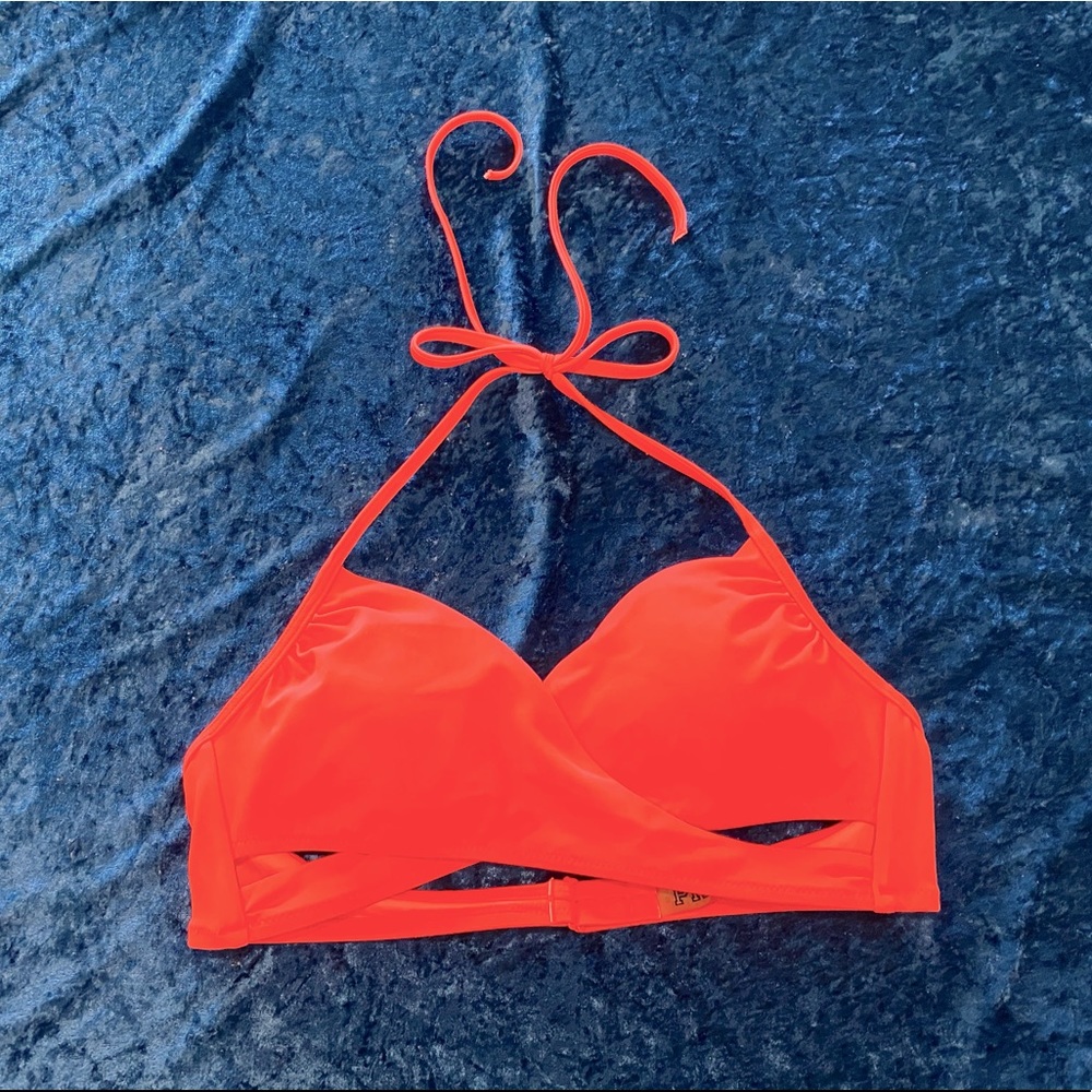 VS PINK swim top